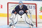 EDMONTON, CANADA - SEPTEMBER 16:  Goaltender Devan Dubnyk #40 of the Edmonton Oilers looks to make a save against the New York Islanders on September 16, 2009 at Rexall Place in Edmonton, Alberta, Canada. The Oilers won 3-2. (Photo by Dale MacMillan/Getty Images)
