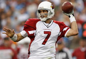NASHVILLE, TN - NOVEMBER 29:  Matt Leinart #7 of the Arizona Cardinals drops back to throw a pass against the Tennessee Titans during their game at LP Field on November 29, 2009 in Nashville, Tennessee.  (Photo by Streeter Lecka/Getty Images)