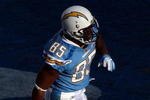 SAN DIEGO, CA - NOVEMBER 29:  Tight-End Antonio Gates #85 of the San Diego scores one of his two first half touchdowns against the Kansas City Chiefs during the NFL game on November 29, 2009 at Qualcomm Stadium in San Diego, California.  (Photo by Donald Miralle/Getty Images)