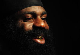 LOS ANGELES, CA - SEPTEMBER 17:  MMA Heavyweight Sensation Kimbo Slice is seen during the Workout/Media Day with Kimbo Slice and Gina Carano at the Legends Mixed Martial Arts Training Center on September 17, 2008 in Los Angeles, California.  (Photo by Robert Laberge/Getty Images)