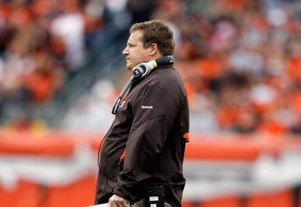 CINCINNATI - NOVEMBER 29: Eric Mangini the Head Coach of the Cleveland Browns walks on the field during the NFL game against the Cincinnati Bengals at Paul Brown Stadium on November 29, 2009 in Cincinnati, Ohio.  (Photo by Andy Lyons/Getty Images)