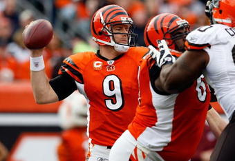 CINCINNATI - NOVEMBER 29:  Carson Palmer #9 of the Cincinnati Bengals passes the ball  during the NFL game against the Cleveland Browns at Paul Brown Stadium on November 29, 2009 in Cincinnati, Ohio.  (Photo by Andy Lyons/Getty Images)