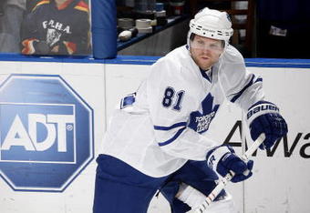 SUNRISE, FL - NOVEMBER 27: Phil Kessel #81 of the Toronto Maple Leafs prior to the game against the Florida Panthers on November 27, 2009 at the BankAtlantic Center in Sunrise, Florida. (Photo by Joel Auerbach/Getty Images)
