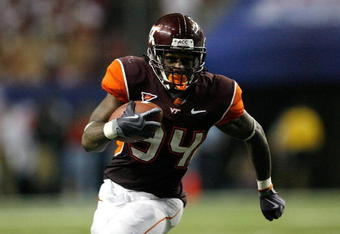 ATLANTA - SEPTEMBER 05:  Ryan Williams #34 of the Virginia Tech Hokies against the Alabama Crimson Tide during the Chick-fil-A Kickoff Game at Georgia Dome on September 5, 2009 in Atlanta, Georgia.  (Photo by Kevin C. Cox/Getty Images)