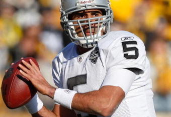 PITTSBURGH - DECEMBER 06:  Bruce Gradkowski #5 of the Oakland Raiders throws a pass against the Pittsburgh Steelers during the game on December 6, 2009 at Heinz Field in Pittsburgh, Pennsylvania.  (Photo by Jared Wickerham/Getty Images)