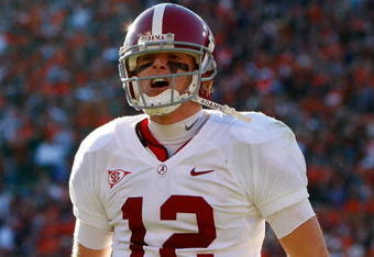 AUBURN, AL - NOVEMBER 27:  Quarterback Greg McElroy #12 of the Alabama Crimson Tide against the Auburn Tigers at Jordan-Hare Stadium on November 27, 2009 in Auburn, Alabama.  (Photo by Kevin C. Cox/Getty Images)