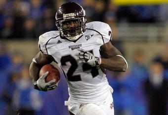 LEXINGTON, KY - OCTOBER 31:  Anthony Dixon #24 of  the Mississippi State Bulldogs runs with the ball during the SEC game against the Kentucky Wildcats  at Commonwealth Stadium on October 31, 2009 in Lexington, Kentucky.  (Photo by Andy Lyons/Getty Images)