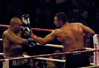 LOS ANGELES, CA - SEPTEMBER 26: Vitali Klitschko thros a left hand against opponent Chris Arreola at the Stapeles Center on September 26, 2009 in Los Angeles, California.  (Photo by Jacob de Golish/Getty Images)
