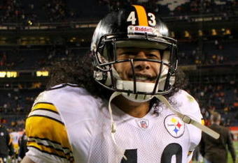 DENVER - NOVEMBER 09:  Troy Polamalu #43 of the Pittsburgh Steelers leaves the field after the game against the Denver Broncos on during NFL action at Invesco Field at Mile High on November 9, 2009 in Denver, Colorado. The Steelers defeated the Broncos 28-10.  (Photo by Doug Pensinger/Getty Images)