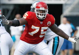 CHARLOTTE, NC - OCTOBER 05:  Herb Taylor #75 of the Kansas City Chiefs guards the line during the game against the Carolina Panthers at Bank of America on October 5, 2008 in Charlotte, North Carolina.  (Photo by Kevin C. Cox/Getty Images)