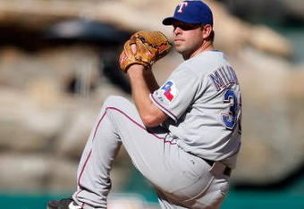 ANAHEIM, CA - OCTOBER 01:  Kevin Millwood #33 of the Texas Rangers pitches against the Los Angeles Angels of Anaheim at Angel Stadium on October 1, 2009 in Anaheim, California. The Rangers defeated the Angels 11-3.  (Photo by Jeff Gross/Getty Images)