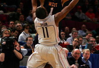 NEW YORK - MARCH 13:  Da'Sean Butler #1 of the West Virginia Mountaineers handles the ball against Jerome Dyson #11 of  the Connecticut Huskies during day two of the 2008 Big East Men's Basketball Championship at Madison Square Garden on March 13, 2008 in New York City.  (Photo by Jim McIsaac/Getty Images)