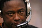 PITTSBURGH - NOVEMBER 11:  Mike Tomlin, head coach of the Pittsburgh Steelers watches play against the Cleveland Browns at Heinz Field November 11, 2007 in Pittsburgh, Pennsylvania. The Steelers won 31-28.  (Photo by Rick Stewart/Getty Images)