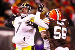 CLEVELAND - DECEMBER 10: Quarterback Ben Roethlisberger #7 of the Pittsburgh Steelers throws a pass against the Cleveland Browns at Cleveland Browns Stadium on December 10, 2009 in Cleveland, Ohio. (Photo by Gregory Shamus/Getty Images)