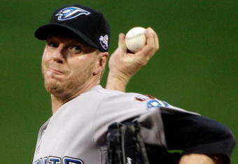 ST LOUIS, MO - JULY 14:  American League All-Star Roy Halladay of the Toronto Blue Jays pitches during the 2009 MLB All-Star Game at Busch Stadium on July 14, 2009 in St Louis, Missouri.  (Photo by Morry Gash-Pool/Getty Images)
