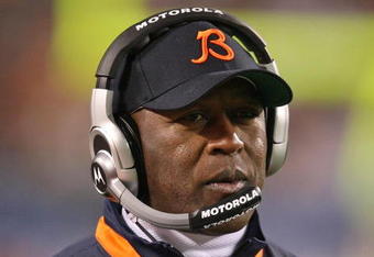 CHICAGO - NOVEMBER 22: Head coach Lovie Smith of the Chicago Bears watches as his team takes on the Philadelphia Eagles at Soldier Field on November 22, 2009 in Chicago, Illinois. The Eagles defeated the Bears 24-20. (Photo by Jonathan Daniel/Getty Images)