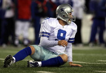 EAST RUTHERFORD, NJ - DECEMBER 06:  Tony Romo #9 of the Dallas Cowboys looks on against the New York Giants on December 6, 2009 at Giants Stadium in East Rutherford, New Jersey. The Giants defeated the Cowboys 31-24.  (Photo by Jim McIsaac/Getty Images)