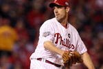 PHILADELPHIA - NOVEMBER 02:  Starting pitcher Cliff Lee #34 of the Philadelphia Phillies throws a pitch against the New York Yankees in Game Five of the 2009 MLB World Series at Citizens Bank Park on November 2, 2009 in Philadelphia, Pennsylvania. The Phillies won 8-6.  (Photo by Jed Jacobsohn/Getty Images)