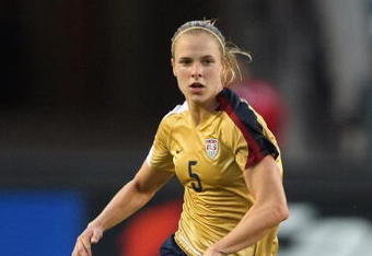 CARSON, CA - AUGUST 25:  Lindsay Tarpley #5 of the U.S.A. Women's National Team moves the ball on the attack during their international friendly match against Finland on August 25, 2007 at the Home Depot Center in Carson, California. (Photo by Stephen Dunn/Getty Images)