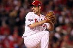 PHILADELPHIA - NOVEMBER 02:  Starting pitcher Cliff Lee #34 of the Philadelphia Phillies throws a pitch against the New York Yankees in Game Five of the 2009 MLB World Series at Citizens Bank Park on November 2, 2009 in Philadelphia, Pennsylvania. The Phillies won 8-6.  (Photo by Jed Jacobsohn/Getty Images)