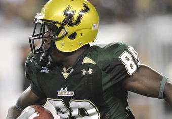 TAMPA, FL - SEPTEMBER 12: Wide receiver Taurus Johnson #89 of the University of South Florida Bulls returns a kick against the Kansas University Jayhawks at Raymond James Stadium on September 12, 2008 in Tampa, Florida.  (Photo by Al Messerschmidt/Getty Images) 