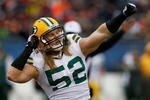 CHICAGO - DECEMBER 13: Clay Matthews #52 of the Green Bay Packers celebrates a sack against Jay Cutler of the Chicago Bears at Soldier Field on December 13, 2009 in Chicago, Illinois. (Photo by Jonathan Daniel/Getty Images)