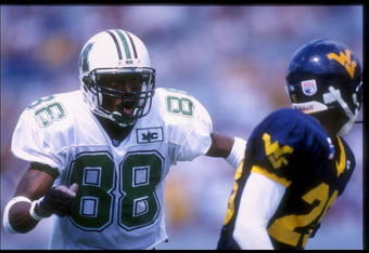 30 Aug 1997:  Wide receiver Randy Moss #88 of Marshall University goes out for a pass during Marshall''s 42-31 loss to the West Virginia Mountaineers at Mountaineer Field in Morgantown, West Virginia. Mandatory Credit: Rick Stewart  /Allsport