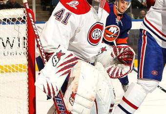 UNIONDALE, NY - DECEMBER 19:  Jaroslav Halak #41 of the Montreal Canadiens in action against the New York Islanders during their game at the Nassau Coliseum on December 19, 2009 at the Nassau Coliseum in Uniondale, New York.  (Photo by Al Bello/Getty Images)