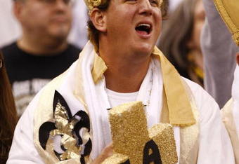 NEW ORLEANS - DECEMBER 19:  A fan of the New Orleans Saints reacts during the game against the Dallas Cowboys at the Louisiana Superdome on December 19, 2009 in New Orleans, Louisiana. (Photo by Scott Halleran/Getty Images)