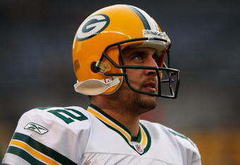PITTSBURGH - DECEMBER 20:  Aaron Rodgers #12 of the Green Bay Packers warms up prior to the game against the Pittsburgh Steelers on December 20, 2009 at Heinz Field in Pittsburgh, Pennsylvania.  (Photo by Jared Wickerham/Getty Images)