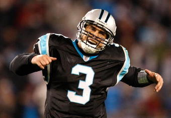 CHARLOTTE, NC - DECEMBER 20:  Quarterback Matt Moore #3 of the Carolina Panthers runs down the field after a deep pass in the red zone against the Minnesota Vikings at Bank of America Stadium on December 20, 2009 in Charlotte, North Carolina.  (Photo by Kevin C. Cox/Getty Images)