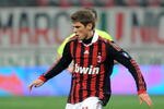 MILAN, ITALY - DECEMBER 05:  Klaas-Jan Huntelaar during the Serie A match between Milan and Sampdoria at Stadio Giuseppe Meazza on December 5, 2009 in Milan, Italy.  (Photo by Massimo Cebrelli/Getty Images)