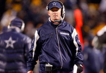 PITTSBURGH - DECEMBER 7:  Offensive Coordinator Jason Garrett of the Dallas Cowboys looks on from the sideline during their NFL game against the Pittsburgh Steelers on December 7, 2008 at Heinz Field in Pittsburgh, Pennsylvania. The Steelers defeated the Cowboys 20-13. (Photo by Gregory Shamus/Getty Images)