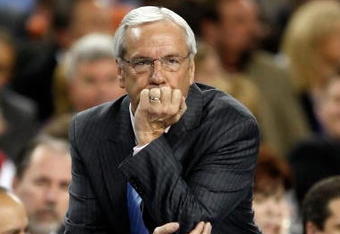 DETROIT - APRIL 06:  Head coach Roy Williams of the North Carolina Tar Heels looks on in the second half against the Michigan State Spartans during the 2009 NCAA Division I Men's Basketball National Championship game at Ford Field on April 6, 2009 in Detroit, Michigan.  (Photo by Streeter Lecka/Getty Images)