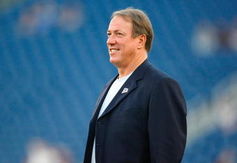 FOXBORO, MA - SEPTEMBER 14:  Hall of fame quarterback for the Buffalo Bills, Jim Kelly stands on the field before the game between the New England Patriots and the Buffalo Bills on September 14, 2009 at Gillette Stadium in Foxboro, Massachusetts. (Photo by Jim Rogash/Getty Images)
