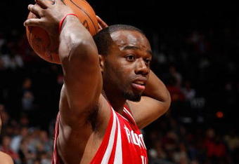 ATLANTA - NOVEMBER 20:  Carl Landry #14 of the Houston Rockets against the Atlanta Hawks at Philips Arena on November 20, 2009 in Atlanta, Georgia.  NOTE TO USER: User expressly acknowledges and agrees that, by downloading and/or using this Photograph, User is consenting to the terms and conditions of the Getty Images License Agreement.  (Photo by Kevin C. Cox/Getty Images)