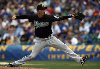 CHICAGO - MAY 2:  Kiko Calero #40 of the Florida Marlins pitches against the Chicago Cubs during the game on May 2, 2009 at Wrigley Field in Chicago, Illinois. (Photo by Jonathan Daniel/Getty Images) 