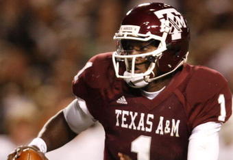 COLLEGE STATION, TX - NOVEMBER 26: Quarterback Jerrod Johnson #1 of the Texas A&M Aggies looks to throw the ball downfield to an open receiver against the Texas Longhorns in the second half at Kyle Field on November 26, 2009 in College Station, Texas. The Longhorns defeated the Aggies 49-39 (Photo by Aaron M. Sprecher/Getty Images)
