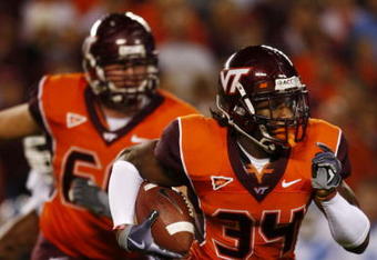 BLACKSBURG, VA - OCTOBER 29:  Running back Ryan Williams #34 of the Virginia Tech University Hokies carries the ball in the first quarter of the game against the North Carolina Tar Heels at Lane Stadium on October 29, 2009 in Blacksburg, Virginia.  (Photo by Scott Halleran/Getty Images)