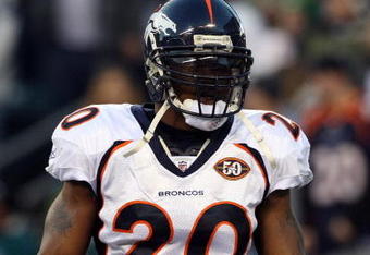 PHILADELPHIA - DECEMBER 27:  Brian Dawkins #20 of the Denver Broncos looks on against the Philadelphia Eagles on December 27, 2009 at Lincoln Financial Field in Philadelphia, Pennsylvania. The Eagles defeated the Broncos 30-27.  (Photo by Jim McIsaac/Getty Images)