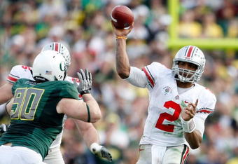 PASADENA, CA - JANUARY 01:  Quarterback Terrelle Pryor #2 of the Ohio State Buckeyes attepts a pass against the Oregon Ducks during the 96th Rose Bowl game on January 1, 2010 in Pasadena, California.  (Photo by Jeff Gross/Getty Images)