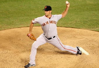 PHOENIX - SEPTEMBER 22:  Relief pitcher Madison Bumgarner #40 of the San Francisco Giants pitches against the Arizona Diamondbacks during the major league baseball game at Chase Field on September 22, 2009 in Phoenix, Arizona.  (Photo by Christian Petersen/Getty Images)