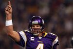 MINNEAPOLIS - JANUARY 03:  Brett Favre #4 of the Minnesota Vikings celebrates a touchdown in the second quarter against the New York Giants on January 3, 2010 at Hubert H. Humphrey Metrodome in Minneapolis, Minnesota.  (Photo by Elsa/Getty Images)
