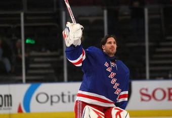 NEW YORK - OCTOBER 14: Henrik Lundqvist #30 of the New York Rangers salutes the crowd after being named first star of the game in a 4-2 win over the Los Angeles Kings at Madison Square Garden on October 14, 2009 in New York, New York. (Photo by Bruce Bennett/Getty Images)