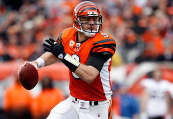 CINCINNATI - NOVEMBER 29:  Carson Palmer #9 of the Cincinnati Bengals runs with the ball during the NFL game against the Cleveland Browns at Paul Brown Stadium on November 29, 2009 in Cincinnati, Ohio.  (Photo by Andy Lyons/Getty Images)