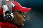 SEATTLE , WA - DECEMBER 06:  Head Coach Mike Singletary of the San Francisco 49ers watches a play against the Seattle Seahawks at Qwest Field on December 6, 2009 in Seattle, Washington.  (Photo by Jonathan Ferrey/Getty Images)