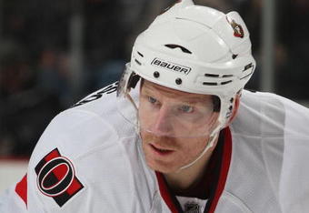 NEWARK, NJ - DECEMBER 18:  Daniel Alfredsson #11 of the Ottawa Senators skates against the New Jersey Devils at the Prudential Center on December 18, 2009 in Newark, New Jersey.  (Photo by Bruce Bennett/Getty Images)