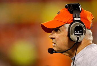 CLEMSON, SC - NOVEMBER 21:  Head coach Al Groh of the Virginia Cavaliers watches on against the Clemson Tigers during their game at Memorial Stadium on November 21, 2009 in Clemson, South Carolina.  (Photo by Streeter Lecka/Getty Images)