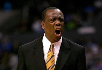 LOS ANGELES, CA - MARCH 08:  Head coach Ernie Kent of the Oregon Ducks shouts from the sidelines during the second half of the quarterfinals of the Pacific Life Pac-10 Basketball Tournament against Arizona Wildcats on March 8, 2007 at Staples Center in Los Angeles, California.  (Photo by Lisa Blumenfeld/Getty Images)