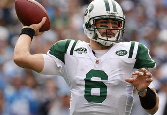 SAN DIEGO - JANUARY 17:  Quarterback Mark Sanchez #6 of the New York Jets attempts a pass against the San Diego Chargers during the AFC Divisional Playoff Game at Qualcomm Stadium on January 17, 2010 in San Diego, California.  (Photo by Stephen Dunn/Getty Images)